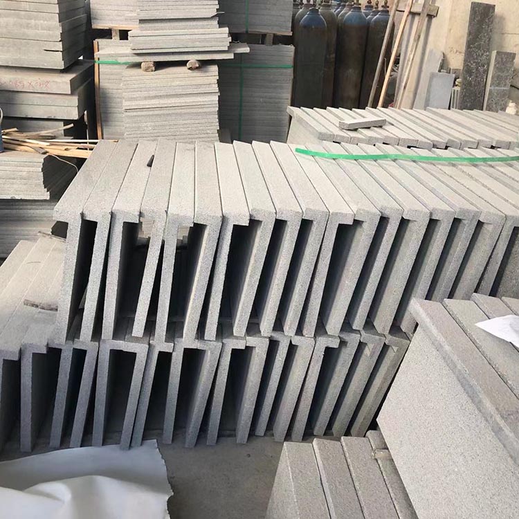 室外石材雨水箅子雕刻下水道排水蓋花崗巖與鋼結(jié)構(gòu)工程設(shè)計(jì)